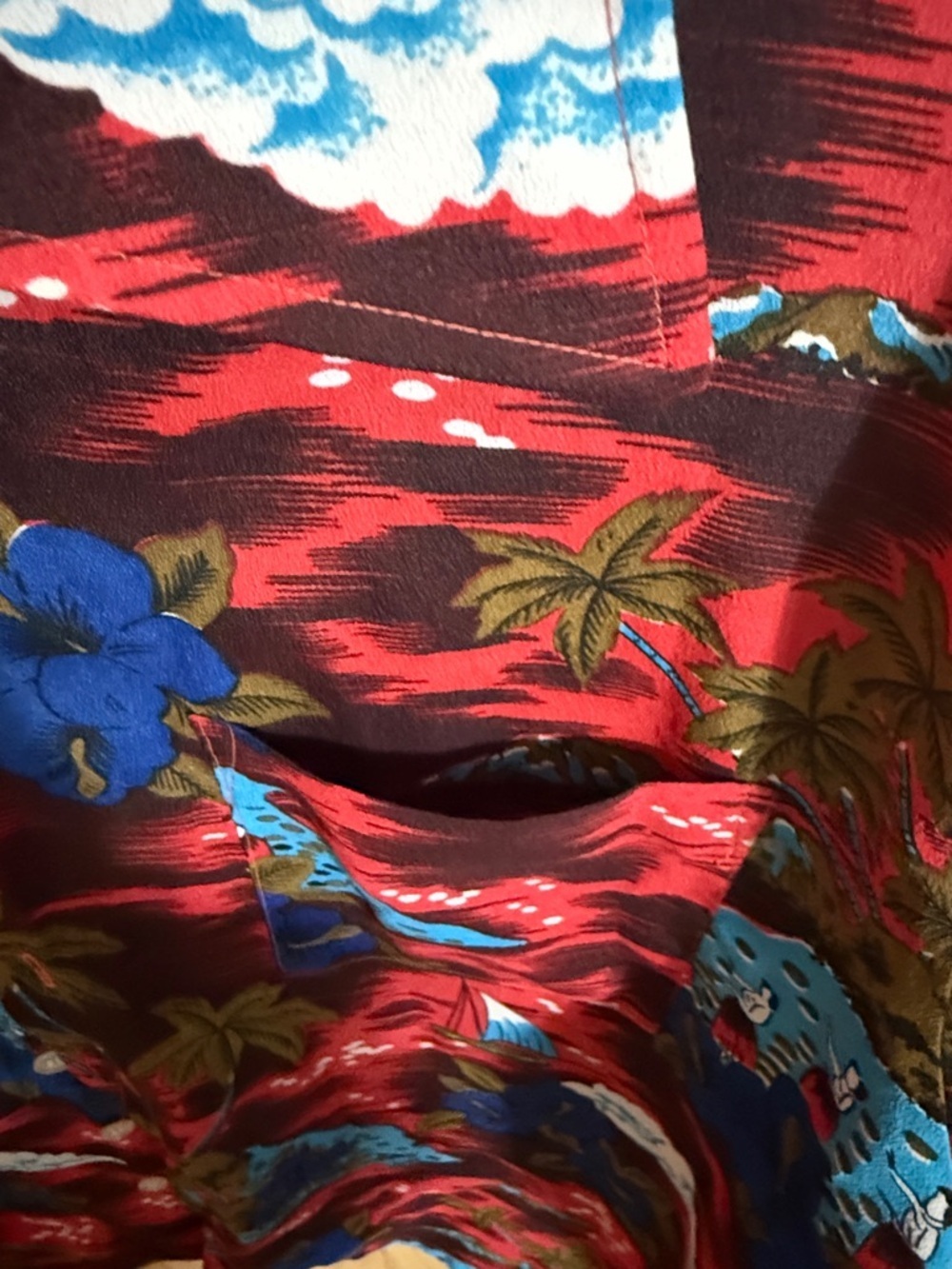Waikiki 76 Men's Red Tropical Camp Shirt with Blue Floral Print - Picture 4 of 4